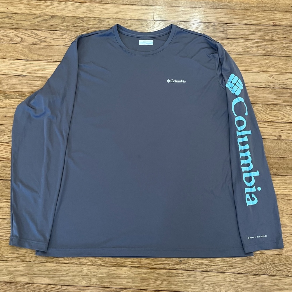 Columbia Men's Gray Long Sleeve Tee with Blue Logo